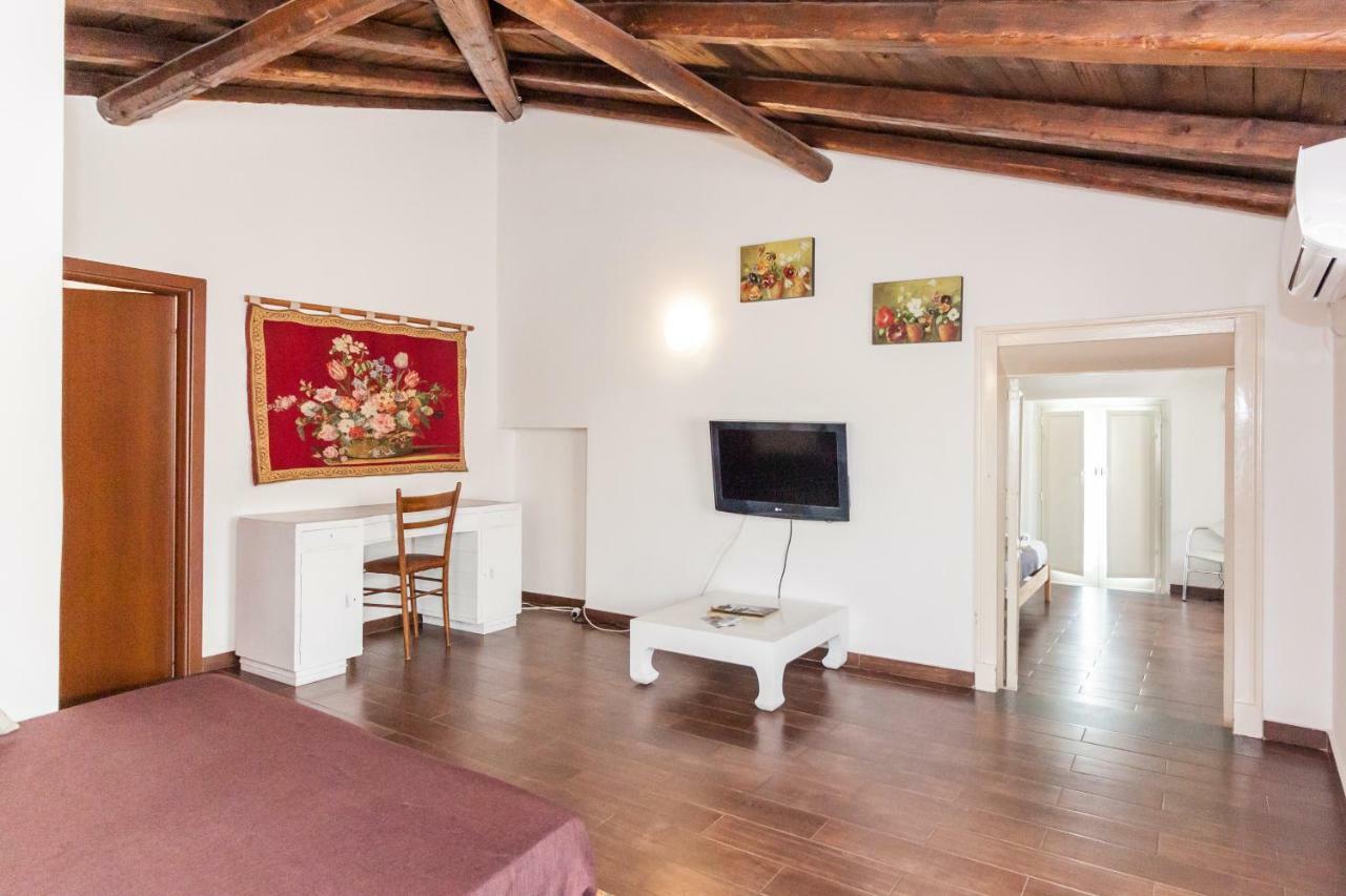 Mansarda In Palazzo D'Epoca Apartment Catania Ngoại thất bức ảnh