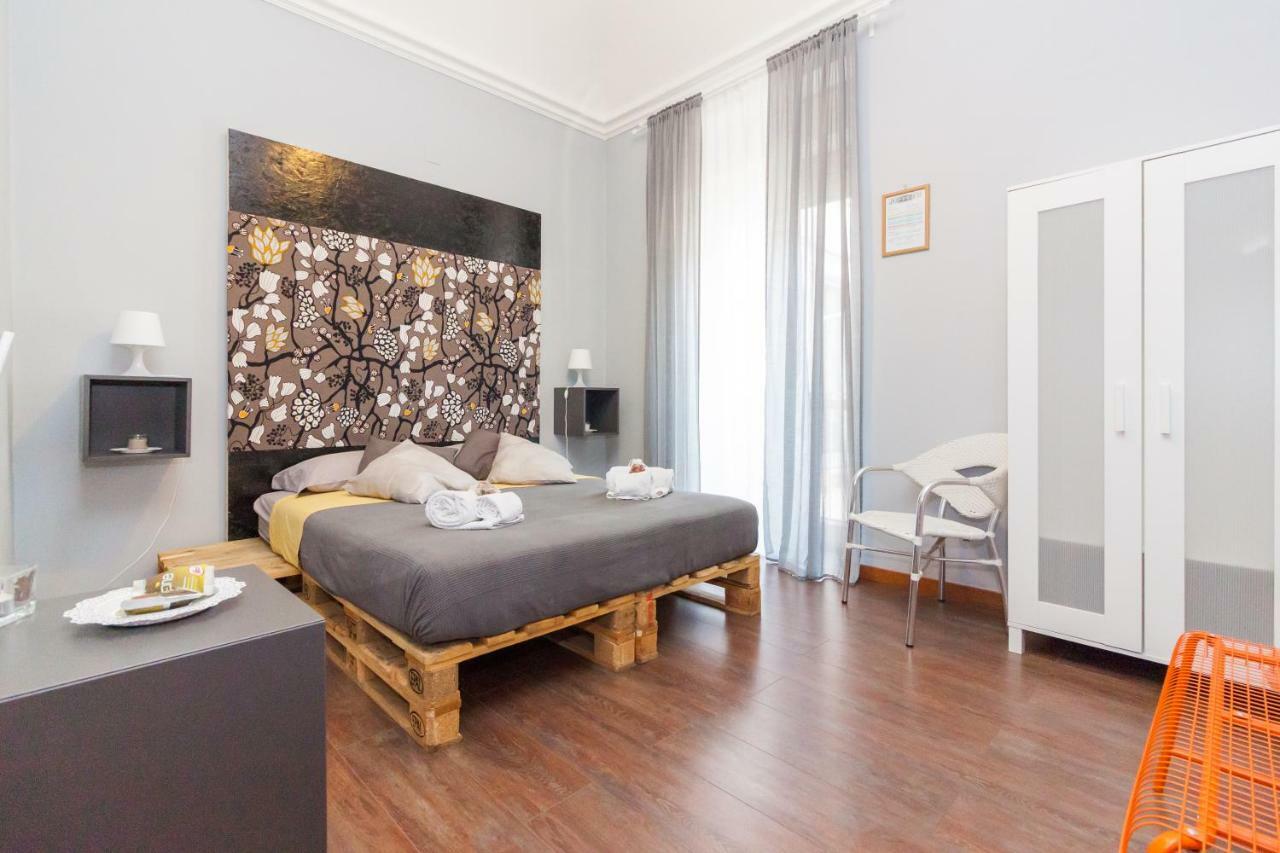 Mansarda In Palazzo D'Epoca Apartment Catania Ngoại thất bức ảnh